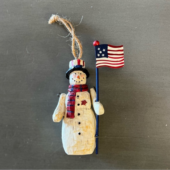 White Wood Patriotic Uncle Sam Snowman Christmas Tree Ornament US American Flag - Picture 1 of 2